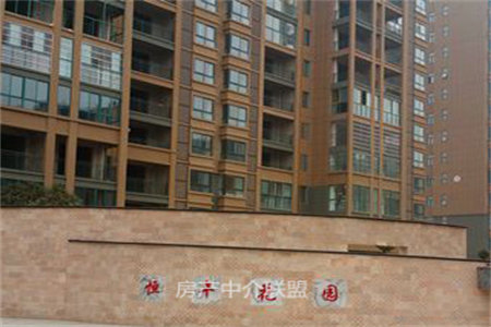 宝地城市广场3室2厅1卫59万114m2出售